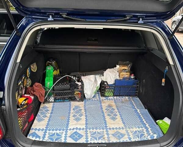 Синій Фольксваген Гольф, об'ємом двигуна 1.4 л та пробігом 250 тис. км за 6500 $, фото 4 на Automoto.ua