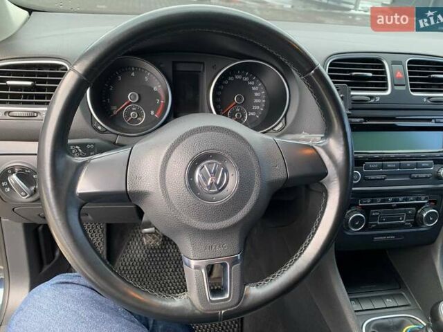 Синий Фольксваген Гольф, объемом двигателя 1.4 л и пробегом 214 тыс. км за 6800 $, фото 35 на Automoto.ua