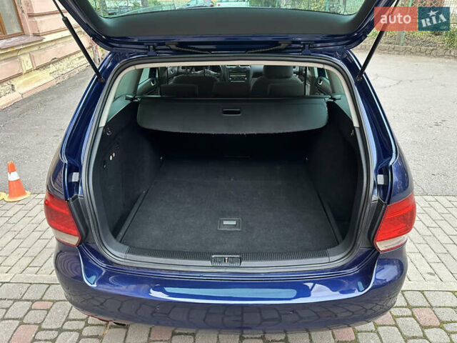 Синій Фольксваген Гольф, об'ємом двигуна 1.97 л та пробігом 256 тис. км за 8500 $, фото 27 на Automoto.ua