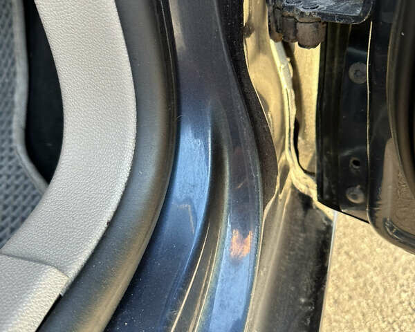 Синий Фольксваген Гольф, объемом двигателя 1.6 л и пробегом 243 тыс. км за 7599 $, фото 28 на Automoto.ua