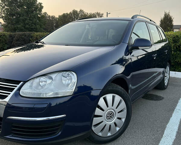 Синий Фольксваген Гольф, объемом двигателя 0 л и пробегом 190 тыс. км за 7300 $, фото 120 на Automoto.ua