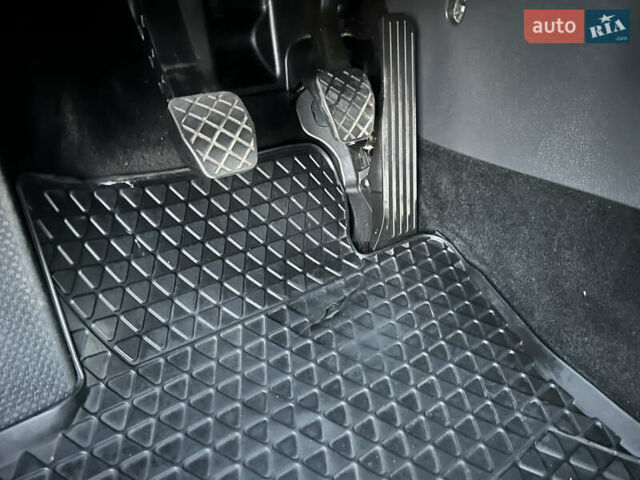 Синий Фольксваген Гольф, объемом двигателя 0 л и пробегом 190 тыс. км за 7300 $, фото 28 на Automoto.ua