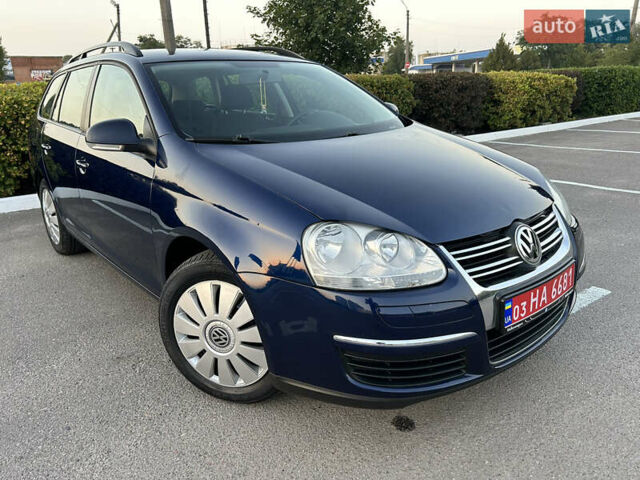 Синий Фольксваген Гольф, объемом двигателя 0 л и пробегом 190 тыс. км за 7300 $, фото 102 на Automoto.ua