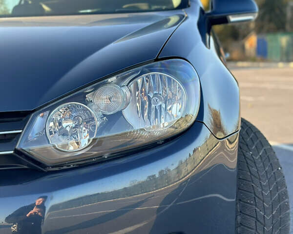 Синий Фольксваген Гольф, объемом двигателя 1.6 л и пробегом 243 тыс. км за 7599 $, фото 14 на Automoto.ua