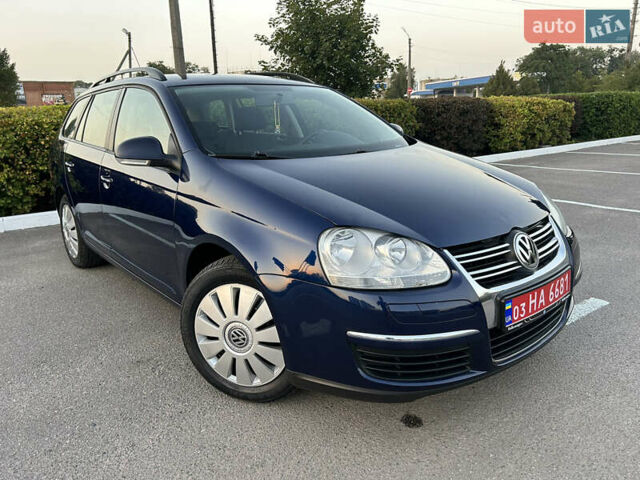 Синий Фольксваген Гольф, объемом двигателя 0 л и пробегом 190 тыс. км за 7300 $, фото 106 на Automoto.ua