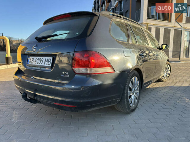 Синий Фольксваген Гольф, объемом двигателя 1.6 л и пробегом 290 тыс. км за 7400 $, фото 6 на Automoto.ua