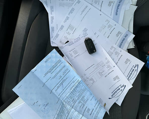 Синий Фольксваген Гольф, объемом двигателя 0 л и пробегом 190 тыс. км за 7300 $, фото 31 на Automoto.ua