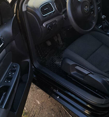 Синий Фольксваген Гольф, объемом двигателя 1.6 л и пробегом 278 тыс. км за 7400 $, фото 6 на Automoto.ua