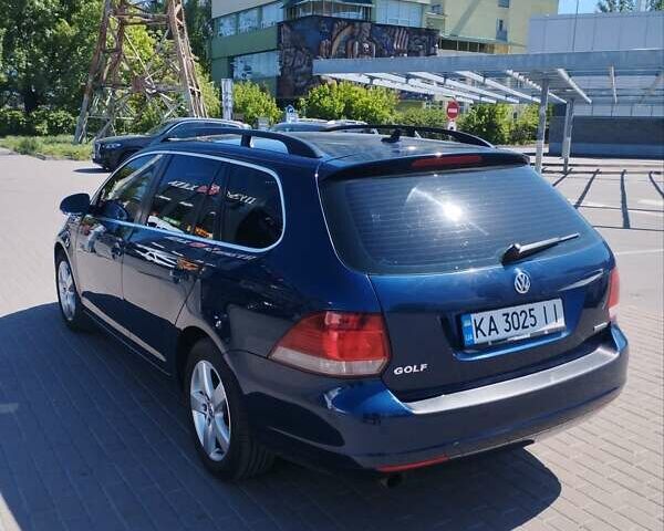 Синій Фольксваген Гольф, об'ємом двигуна 1.6 л та пробігом 255 тис. км за 8200 $, фото 4 на Automoto.ua