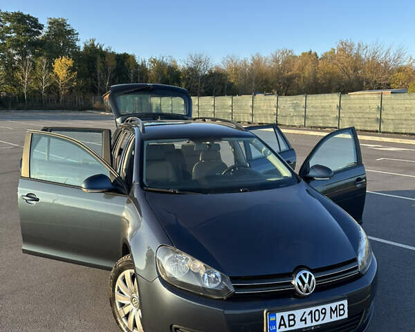 Синий Фольксваген Гольф, объемом двигателя 1.6 л и пробегом 243 тыс. км за 7599 $, фото 58 на Automoto.ua