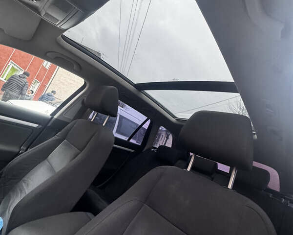 Синій Фольксваген Гольф, об'ємом двигуна 1.6 л та пробігом 260 тис. км за 8950 $, фото 11 на Automoto.ua