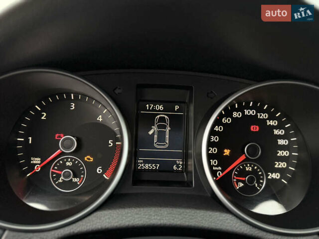 Синій Фольксваген Гольф, об'ємом двигуна 1.6 л та пробігом 258 тис. км за 8100 $, фото 48 на Automoto.ua