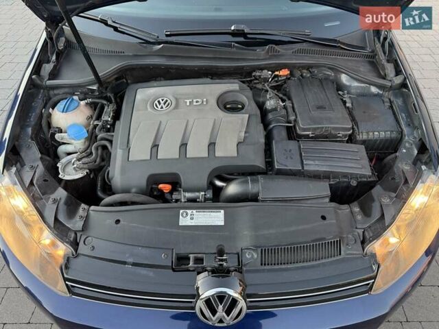 Синий Фольксваген Гольф, объемом двигателя 1.6 л и пробегом 289 тыс. км за 7400 $, фото 21 на Automoto.ua