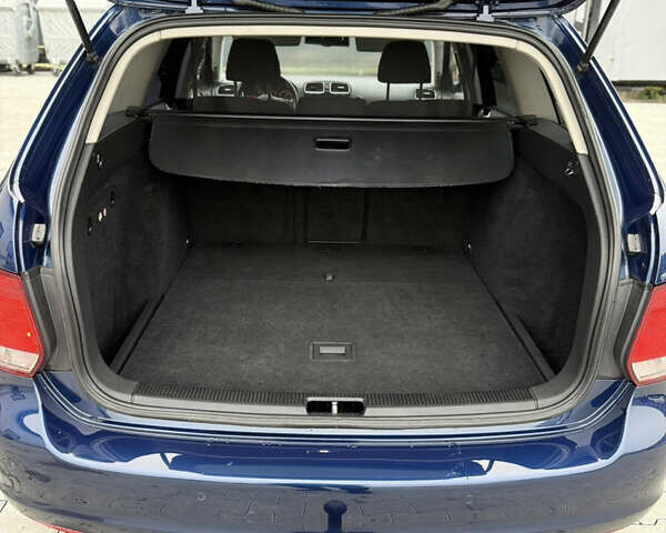 Синій Фольксваген Гольф, об'ємом двигуна 1.6 л та пробігом 258 тис. км за 8100 $, фото 78 на Automoto.ua