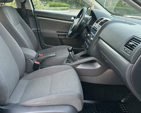 Синий Фольксваген Гольф, объемом двигателя 0 л и пробегом 190 тыс. км за 7300 $, фото 64 на Automoto.ua