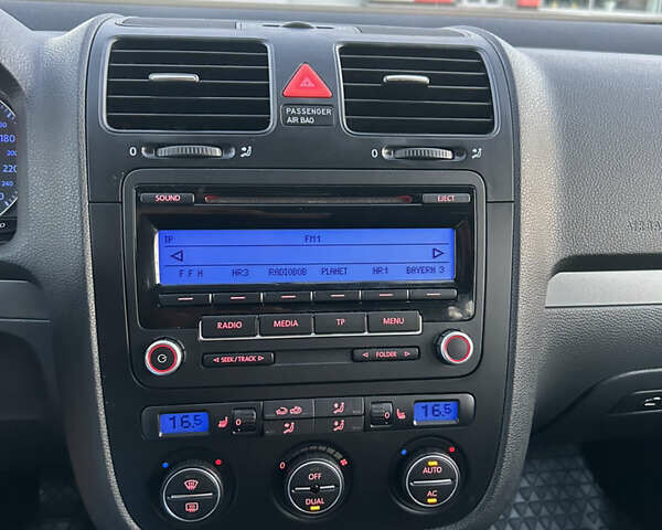 Синий Фольксваген Гольф, объемом двигателя 0 л и пробегом 190 тыс. км за 7300 $, фото 20 на Automoto.ua