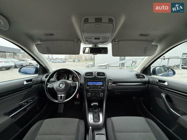 Синій Фольксваген Гольф, об'ємом двигуна 1.6 л та пробігом 258 тис. км за 8100 $, фото 1 на Automoto.ua