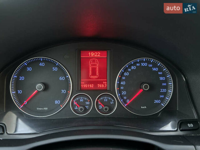 Синий Фольксваген Гольф, объемом двигателя 0 л и пробегом 190 тыс. км за 7300 $, фото 19 на Automoto.ua