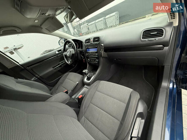 Синій Фольксваген Гольф, об'ємом двигуна 1.6 л та пробігом 258 тис. км за 8100 $, фото 67 на Automoto.ua