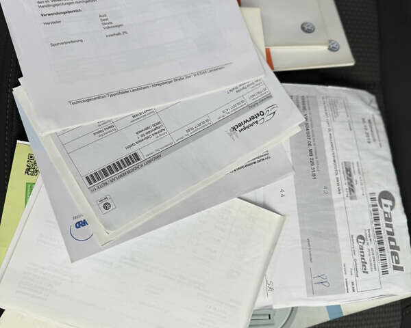 Синій Фольксваген Гольф, об'ємом двигуна 1.6 л та пробігом 258 тис. км за 8100 $, фото 70 на Automoto.ua