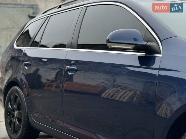 Синій Фольксваген Гольф, об'ємом двигуна 1.6 л та пробігом 239 тис. км за 7250 $, фото 15 на Automoto.ua