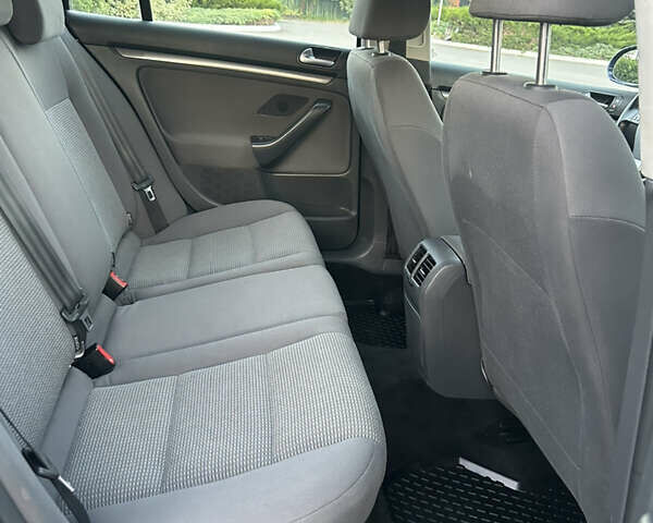 Синий Фольксваген Гольф, объемом двигателя 0 л и пробегом 190 тыс. км за 7300 $, фото 132 на Automoto.ua