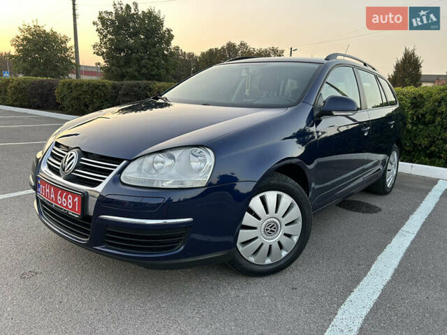 Синий Фольксваген Гольф, объемом двигателя 0 л и пробегом 190 тыс. км за 7300 $, фото 140 на Automoto.ua