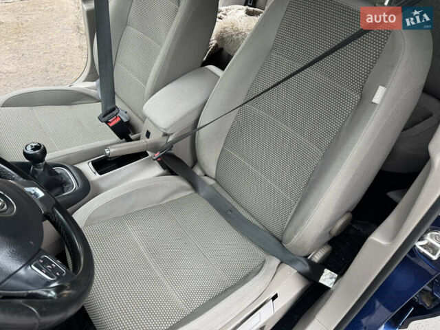 Синій Фольксваген Гольф, об'ємом двигуна 1.6 л та пробігом 239 тис. км за 7250 $, фото 24 на Automoto.ua