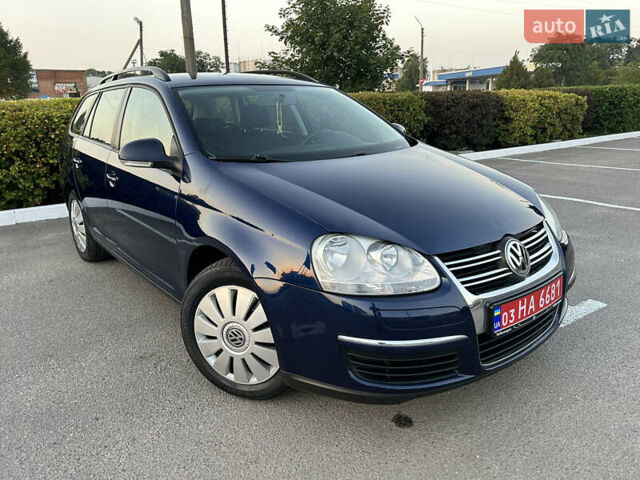 Синий Фольксваген Гольф, объемом двигателя 0 л и пробегом 190 тыс. км за 7300 $, фото 143 на Automoto.ua