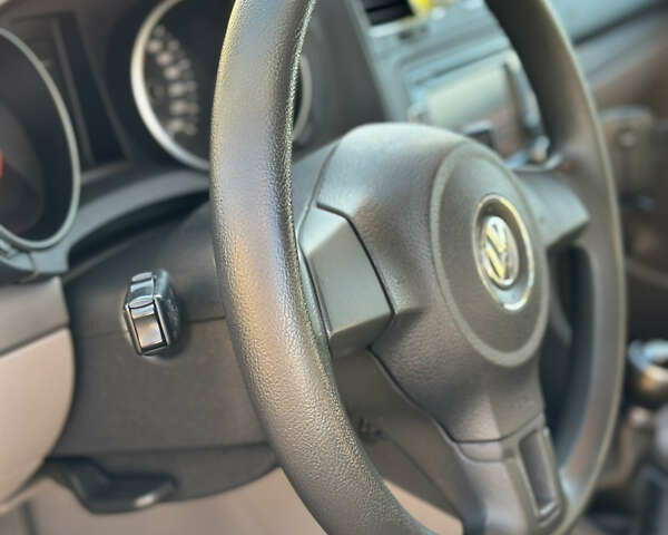 Синий Фольксваген Гольф, объемом двигателя 1.6 л и пробегом 290 тыс. км за 7400 $, фото 27 на Automoto.ua