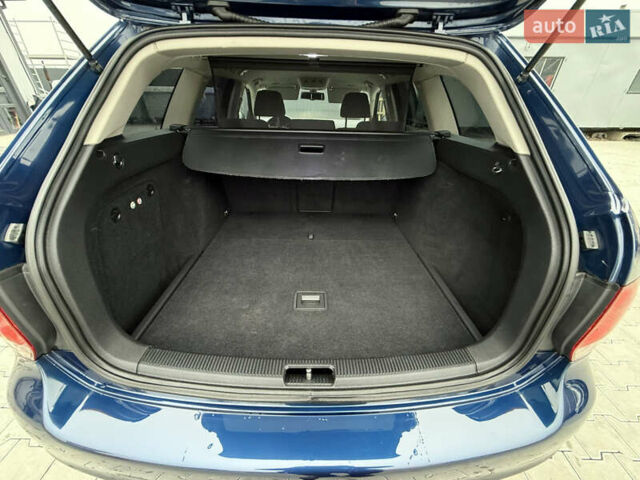 Синій Фольксваген Гольф, об'ємом двигуна 1.6 л та пробігом 258 тис. км за 8100 $, фото 74 на Automoto.ua