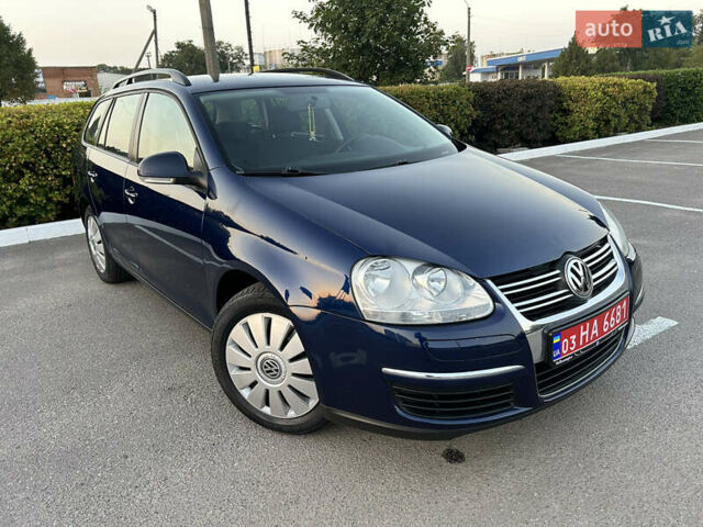 Синий Фольксваген Гольф, объемом двигателя 0 л и пробегом 190 тыс. км за 7300 $, фото 149 на Automoto.ua