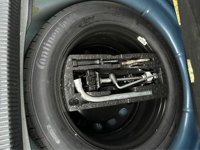 Синий Фольксваген Гольф, объемом двигателя 0.16 л и пробегом 258 тыс. км за 8499 $, фото 20 на Automoto.ua