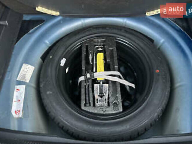 Синий Фольксваген Гольф, объемом двигателя 0 л и пробегом 190 тыс. км за 7300 $, фото 85 на Automoto.ua