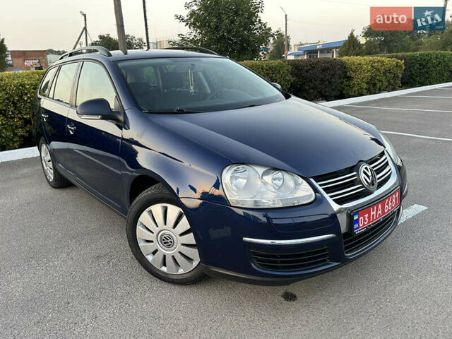 Синий Фольксваген Гольф, объемом двигателя 0 л и пробегом 190 тыс. км за 7300 $, фото 108 на Automoto.ua