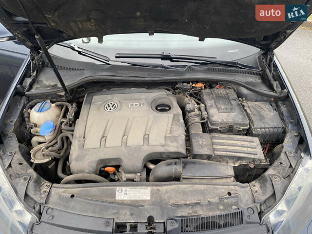 Синий Фольксваген Гольф, объемом двигателя 1.6 л и пробегом 286 тыс. км за 7200 $, фото 16 на Automoto.ua