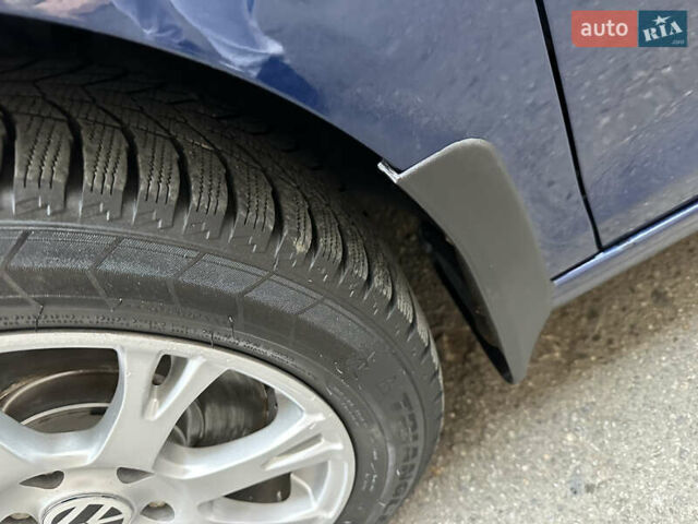 Синій Фольксваген Гольф, об'ємом двигуна 1.97 л та пробігом 256 тис. км за 8500 $, фото 14 на Automoto.ua