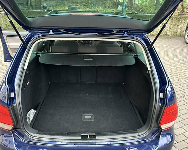 Синій Фольксваген Гольф, об'ємом двигуна 1.97 л та пробігом 257 тис. км за 7900 $, фото 26 на Automoto.ua