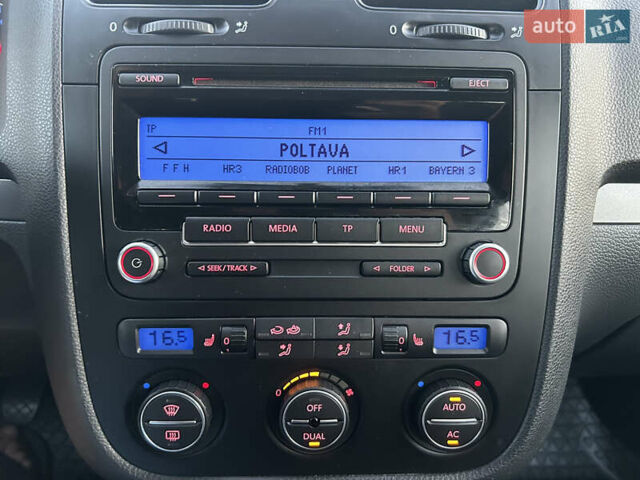 Синий Фольксваген Гольф, объемом двигателя 0 л и пробегом 190 тыс. км за 7300 $, фото 24 на Automoto.ua