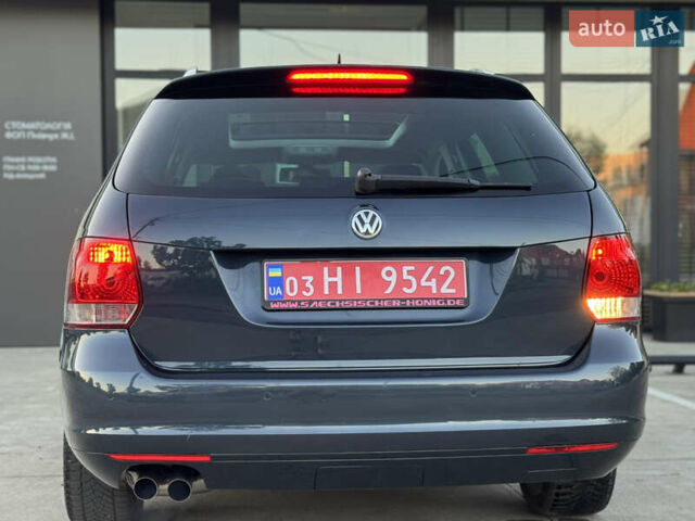 Синий Фольксваген Гольф, объемом двигателя 1.4 л и пробегом 245 тыс. км за 8200 $, фото 19 на Automoto.ua