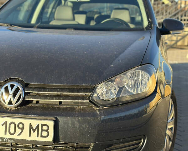 Синий Фольксваген Гольф, объемом двигателя 1.6 л и пробегом 290 тыс. км за 7400 $, фото 16 на Automoto.ua