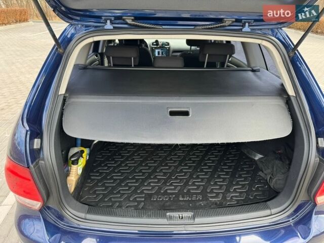 Синий Фольксваген Гольф, объемом двигателя 1.6 л и пробегом 259 тыс. км за 7499 $, фото 22 на Automoto.ua