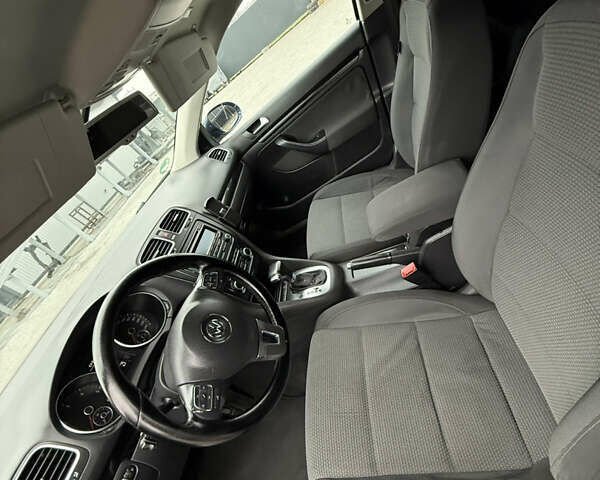 Синій Фольксваген Гольф, об'ємом двигуна 1.6 л та пробігом 258 тис. км за 8100 $, фото 42 на Automoto.ua