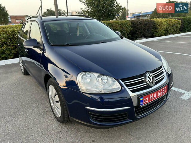 Синий Фольксваген Гольф, объемом двигателя 0 л и пробегом 190 тыс. км за 7300 $, фото 117 на Automoto.ua