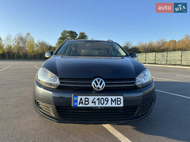 Синий Фольксваген Гольф, объемом двигателя 1.6 л и пробегом 243 тыс. км за 7599 $, фото 4 на Automoto.ua