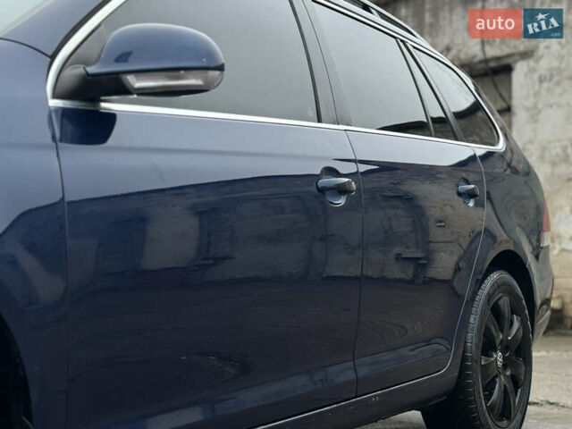 Синій Фольксваген Гольф, об'ємом двигуна 1.6 л та пробігом 239 тис. км за 7250 $, фото 14 на Automoto.ua