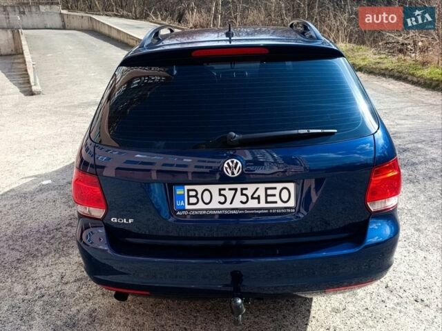 Синий Фольксваген Гольф, объемом двигателя 1.6 л и пробегом 240 тыс. км за 7800 $, фото 6 на Automoto.ua