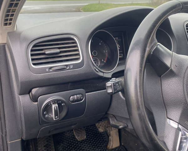 Синий Фольксваген Гольф, объемом двигателя 1.6 л и пробегом 286 тыс. км за 7200 $, фото 15 на Automoto.ua