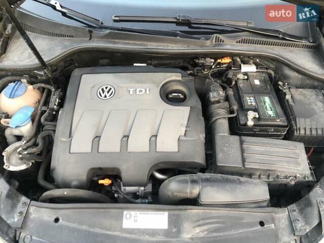Синій Фольксваген Гольф, об'ємом двигуна 1.6 л та пробігом 270 тис. км за 8100 $, фото 1 на Automoto.ua