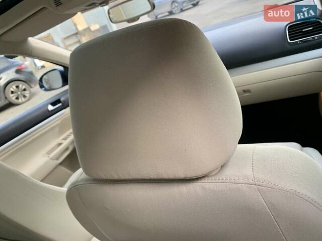 Синий Фольксваген Гольф, объемом двигателя 1.6 л и пробегом 123 тыс. км за 10999 $, фото 52 на Automoto.ua